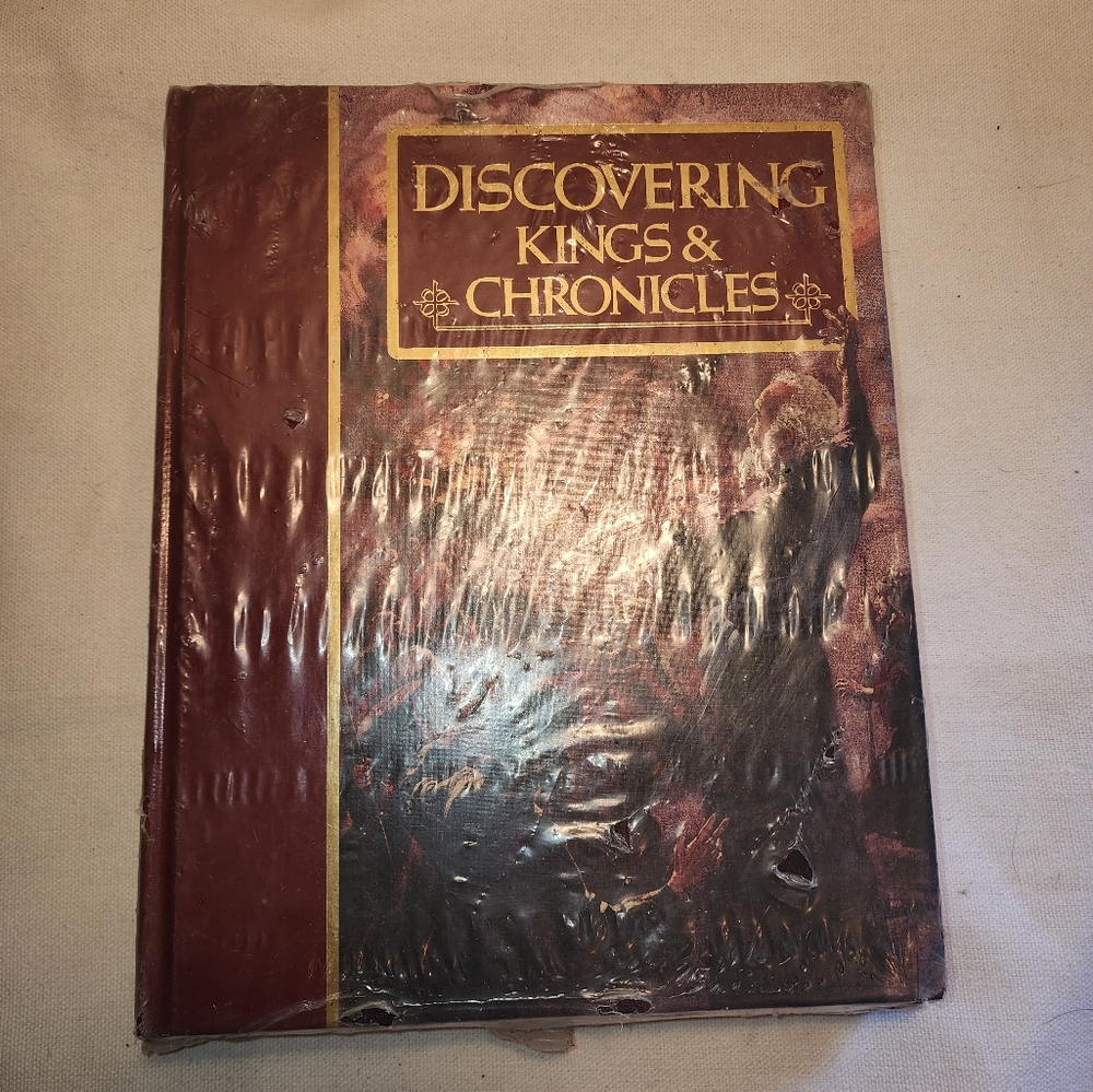 New My Working Bible & Discovering & Kings & Chronicles Books